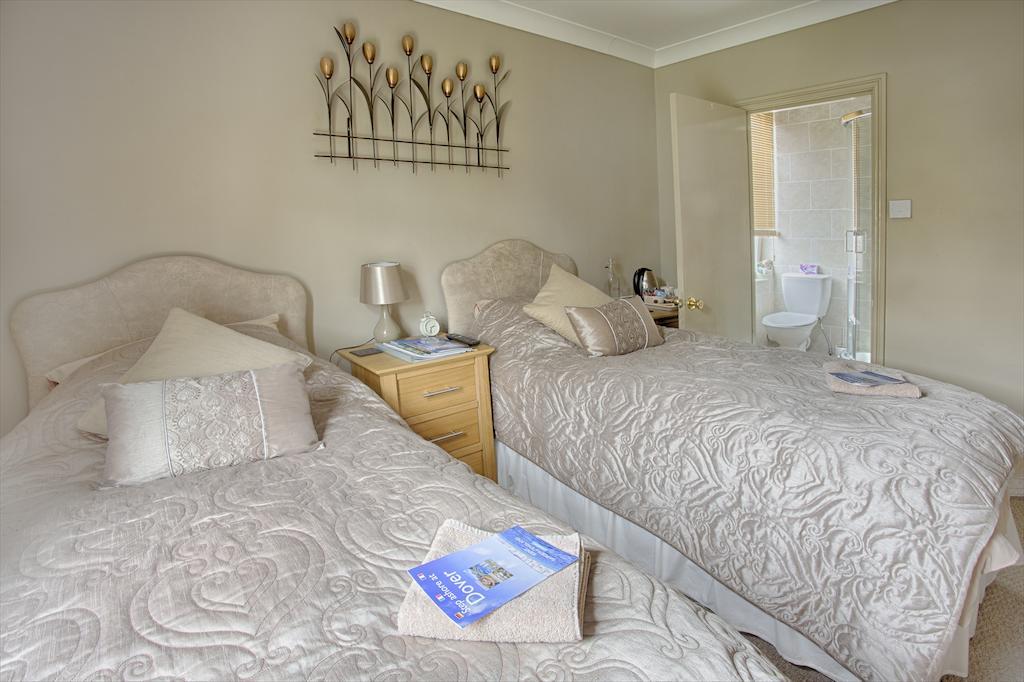 Sandown & The Annexe Dover Ruang foto
